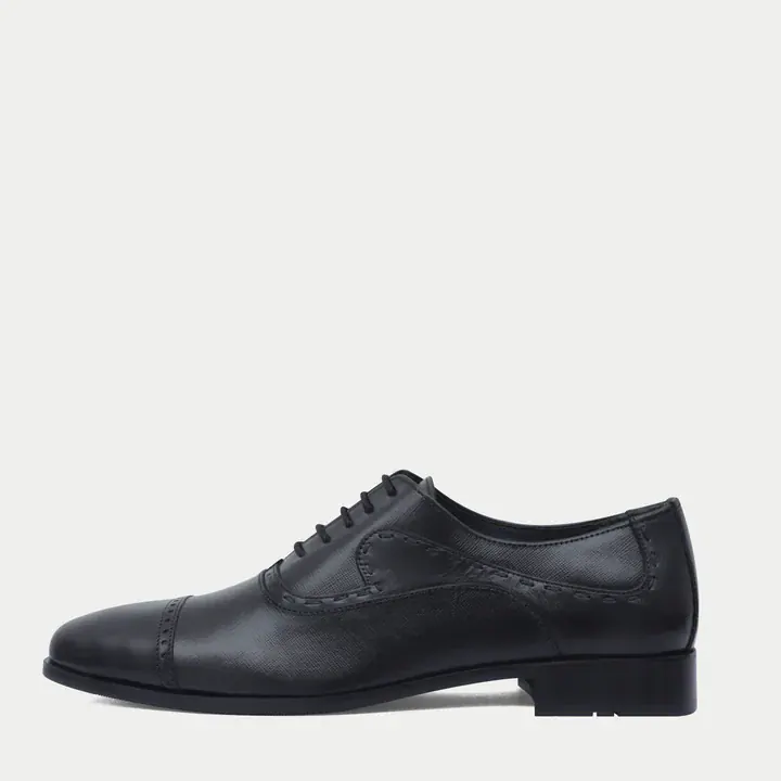 Handmade Cow Leather Formal Lace-Up Shoes, Black color, Formal Lace Ups category, view 2 by Hidesole