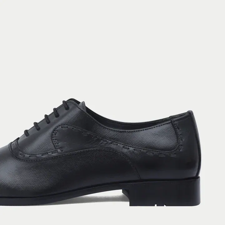 Handmade Cow Leather Formal Lace-Up Shoes, Black color, Formal Lace Ups category, view 4 by Hidesole
